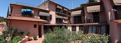 Hotel Lo Scirocco
