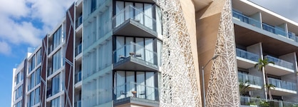 The Fives Downtown Hotel & Residences, Curio Collection By Hilton