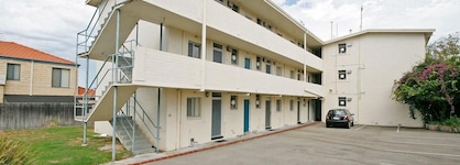 Malibu Apartments