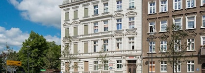 Apartinfo Aura Apartments