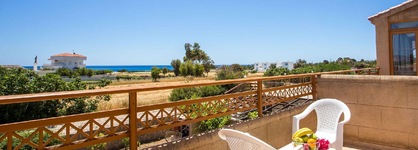 Gennadi Blue Hotel