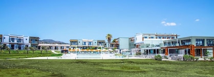 Gennadi Seaside Resort
