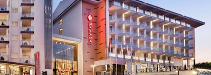 Ramada Hotel & Suites By Wyndham Kusadasi