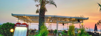Yücel Hotel