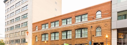 Les Lofts Charest - By Les Lofts Vieux-Quebec