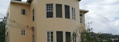 Chancery Hall Hideaway Guest Apt