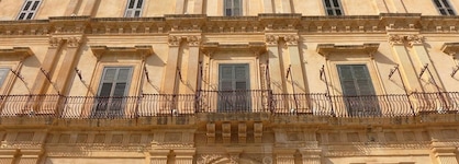 Landolina Palace