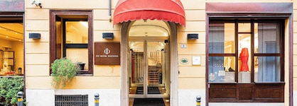 Phi Hotel Bologna Apartments