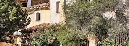 Il Giardino Degli Oleandri