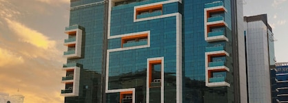 Al Khoory Sky Garden Hotel
