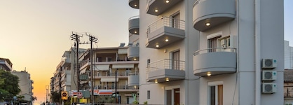 Elia Residences