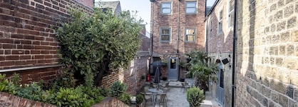 George Wright Boutique Hotel, Bar & Restaurant.