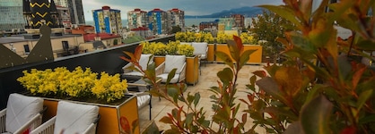 Hotel Monarch