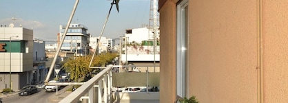 Kerameikos, A Lovely Apartment