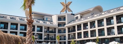 The X Belek