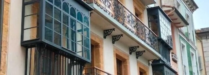 Zalle Oviedo Suites