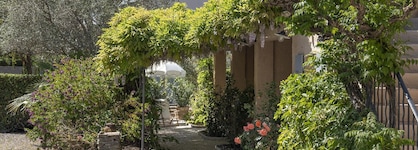 Hotel Lou Cagnard