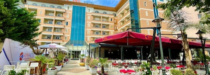 Amh Hotel