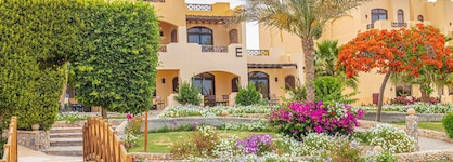 Blend Elphistone Resort