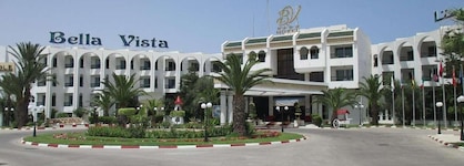Bella Vista For Families And Couples Only