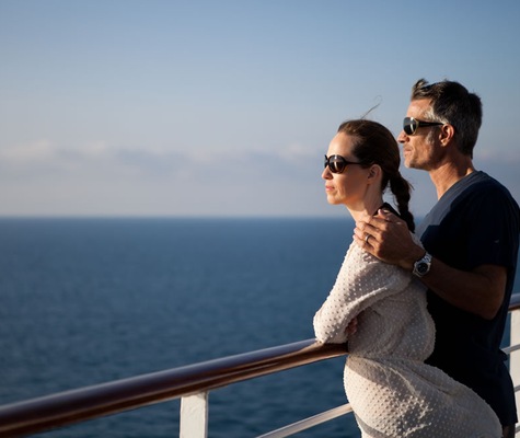 Couple Azamara Quest