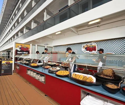 Image Carnival Breeze 18