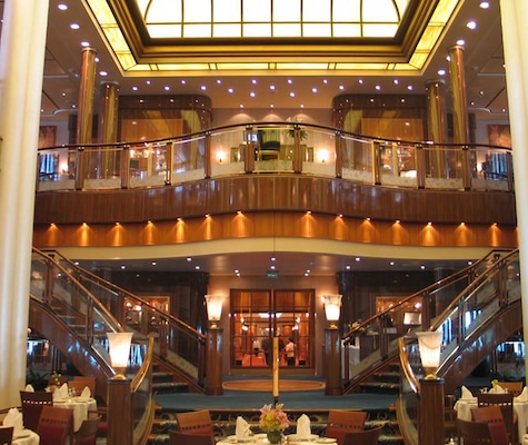 Image Queen Mary 2 12