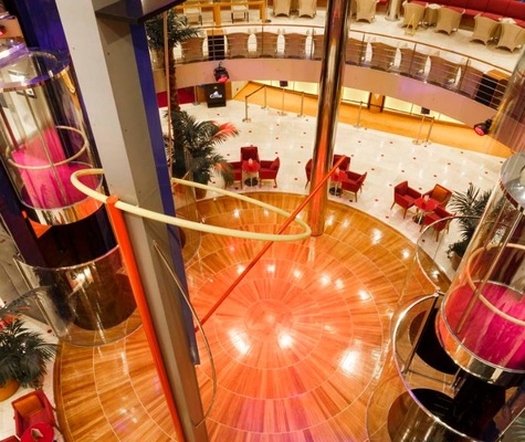 Hall Costa Victoria