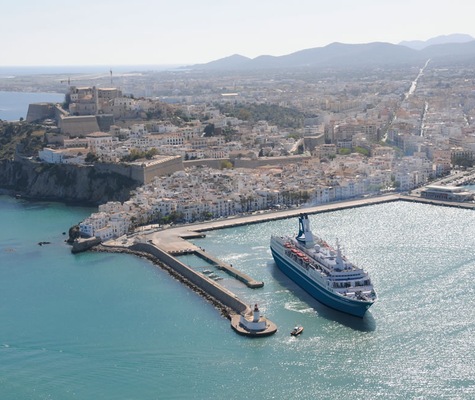 Jules Verne au port d