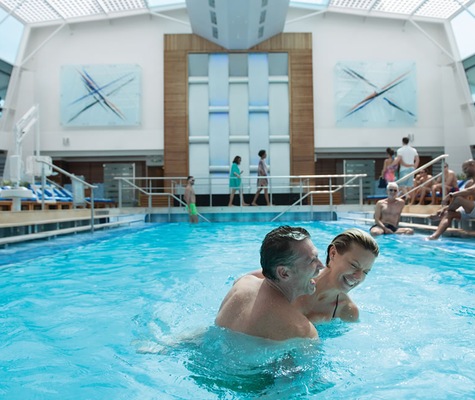 Image Celebrity Equinox 27