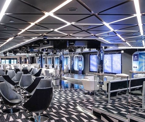 TV studio & Bar