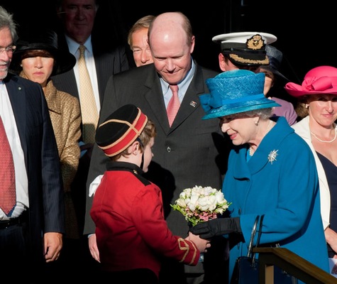Image Queen Elizabeth 26