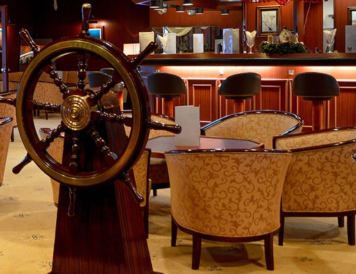 Décoration traditionnelle Jules Verne