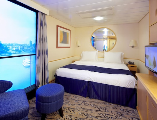 Image Voyager of the Seas 4
