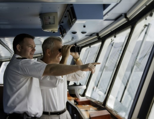 Poste de Commande Azamara Journey