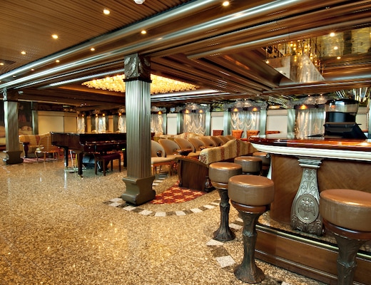 Raphael Lounge