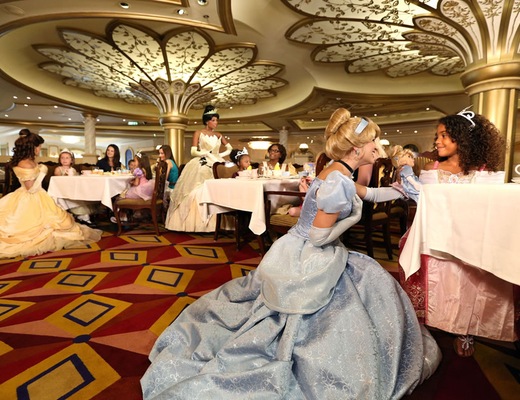 Princesses Disney à bord