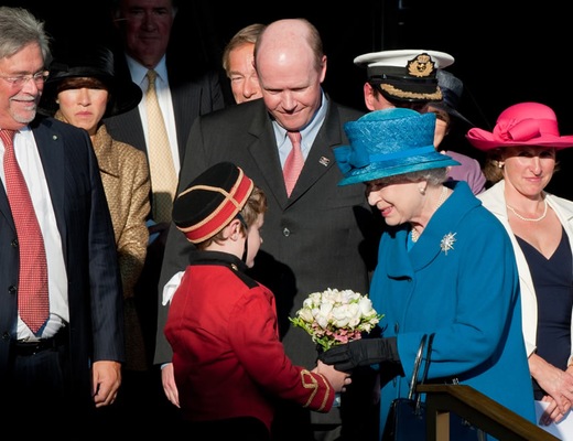 Image Queen Elizabeth 26