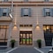 Hotel Des Artistes - map