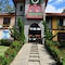 Hotel Village Le Canton - map