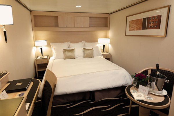 Image Queen Mary 2 32