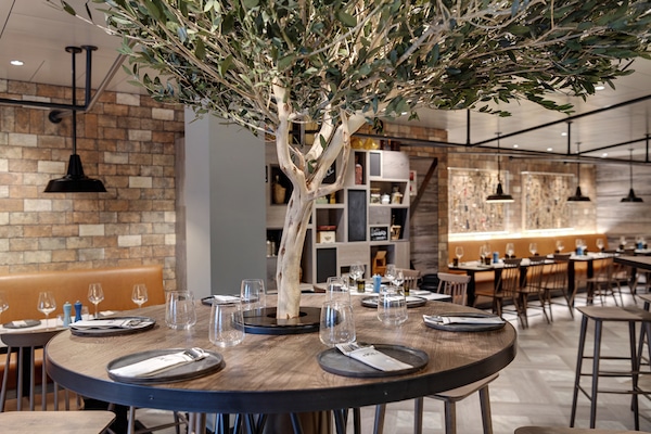 Restaurant Hola Tapas by Ramon Freixa