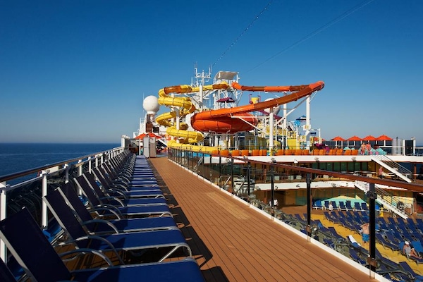Image Carnival Breeze 37