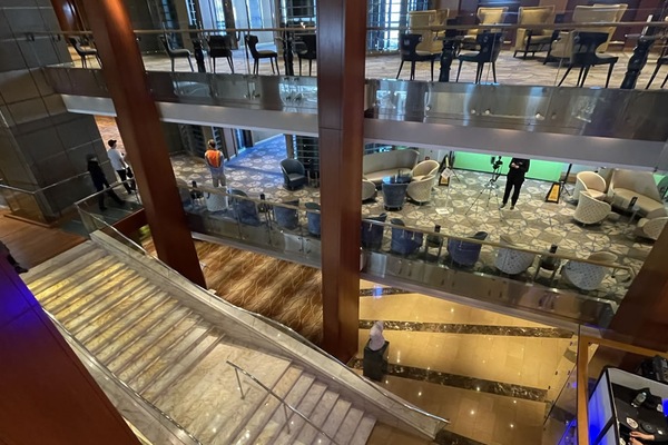 Image Celebrity Infinity 11