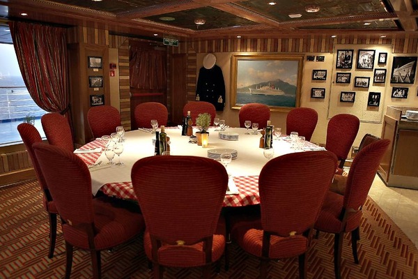 Image Carnival Breeze 39