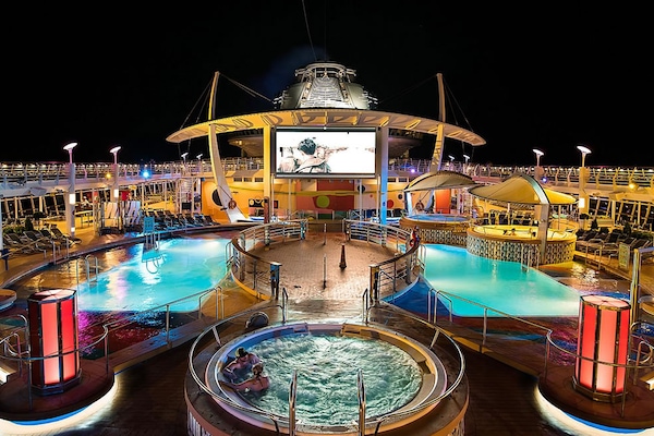 Image Explorer of the Seas 17