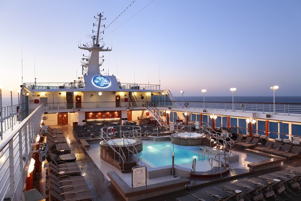 Piscine Azamara