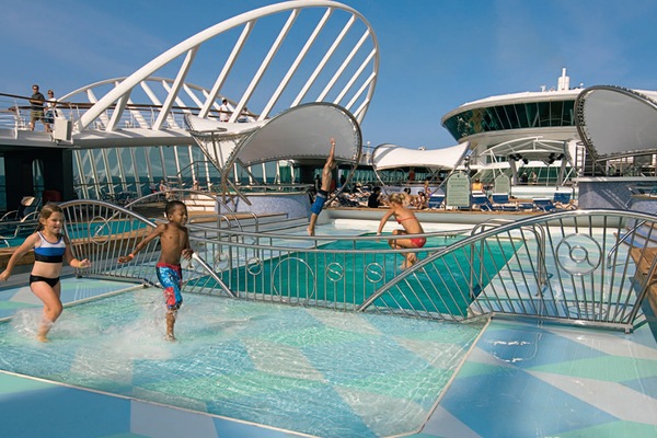 Image Enchantment of the Seas 15