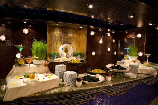 Image Carnival Dream 32