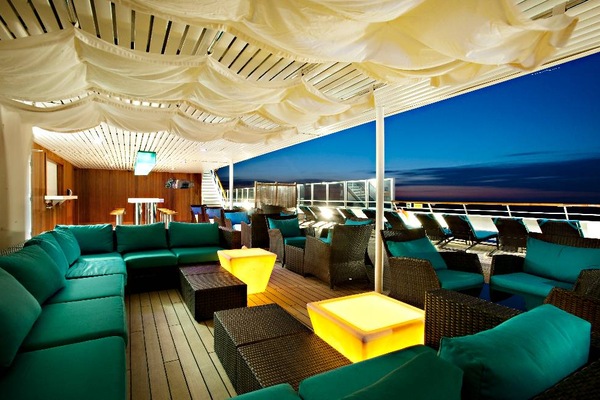 Image Carnival Glory 15